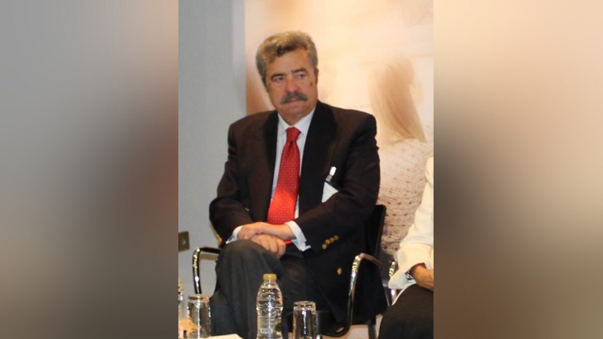 O Νίκος Καραγεωργίου