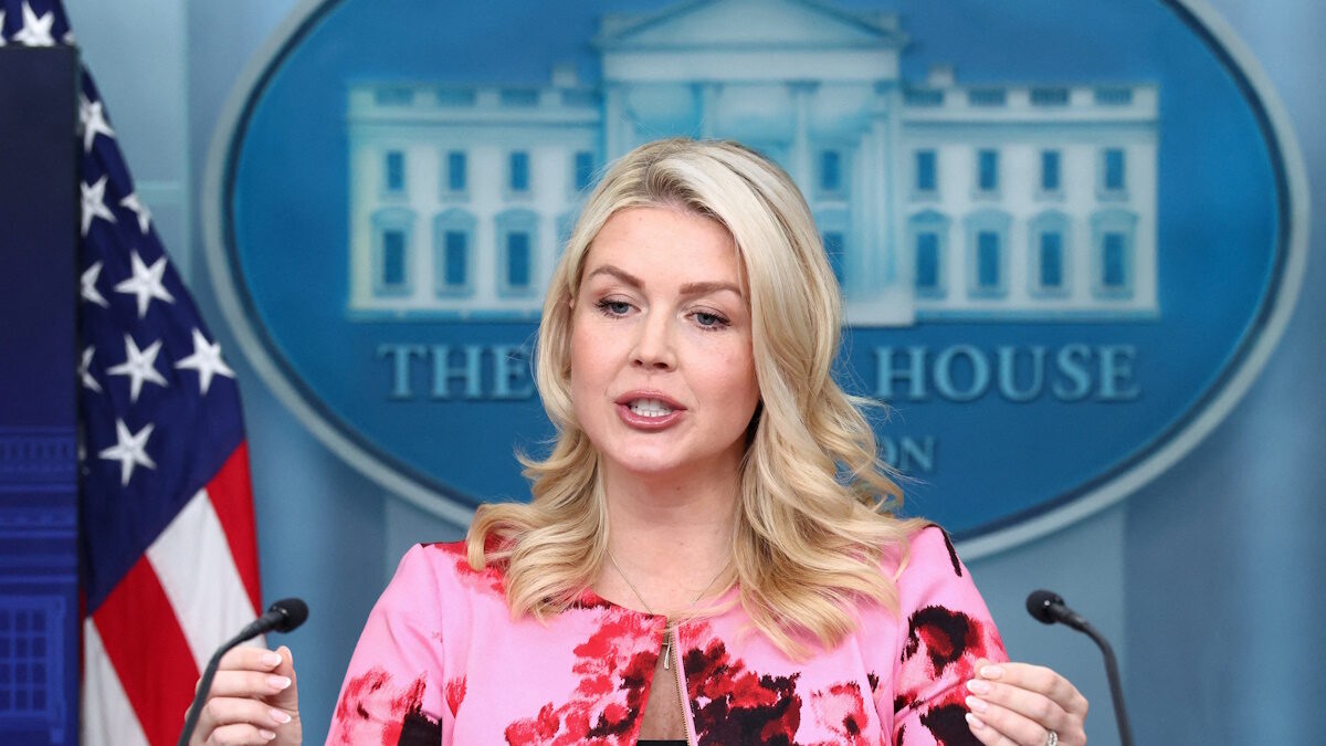 Καρολάιν Λέβιτ