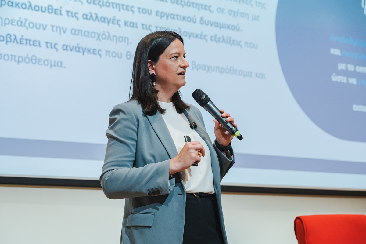 ΣΕΒ: Μονόδρομος η αύξηση της παραγωγικότητας της εργασίας – Τον κοινωνικό διάλογο που προτάσει η Νίκη Κεραμέως