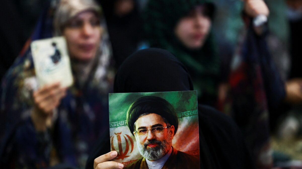 Μοτζταμπά Χαμενεΐ