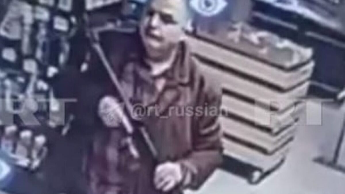 Πυροβολισμοί στο Κίεβο: Ένοπλος άνοιξε πυρ – Πέντε νεκροί και 10 τραυματίες, εξοντώθηκε ο δράστης