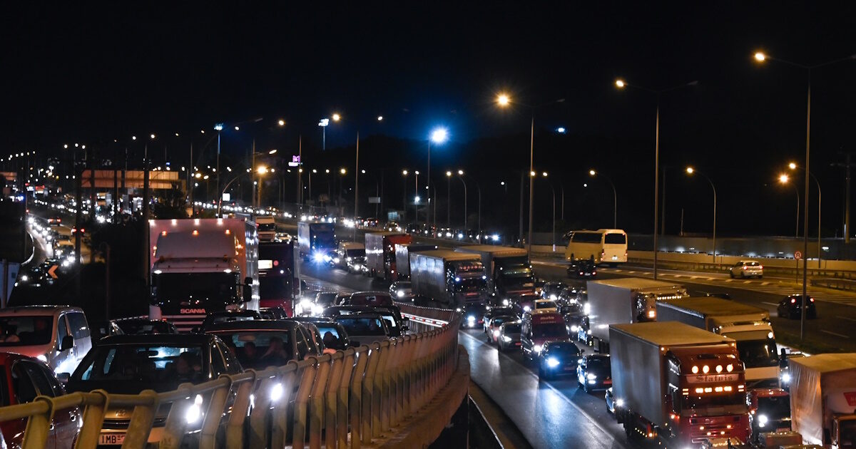 Τροχαίο στον Κηφισό στο ρεύμα προς Λαμία – Έντονη κίνηση στο σημείο