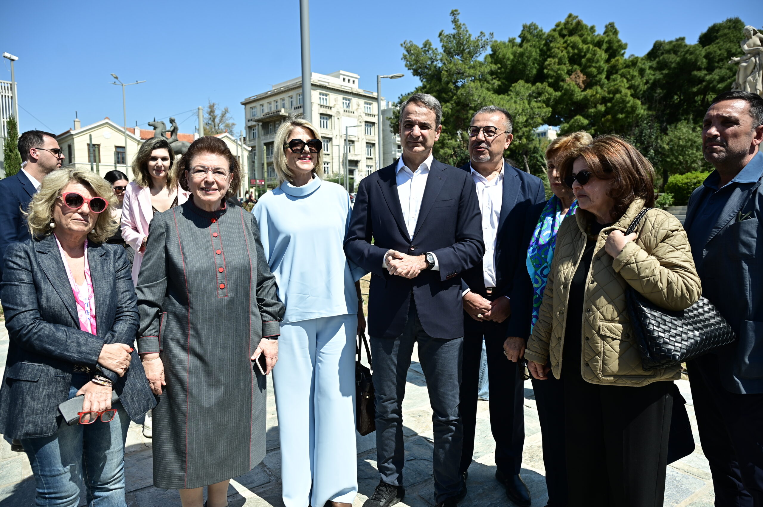 Κυριάκος Μητσοτάκης, Βασιλίσσης Όλγας 