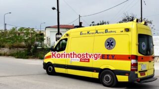 Το ασθενοφόρο που μετέφερε στη σορό της 17χρονης στην Κόρινθο