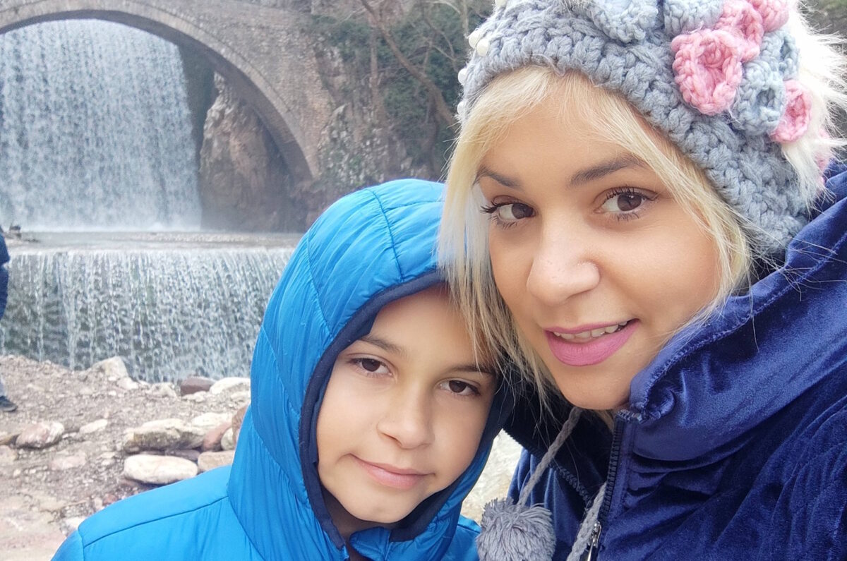 O άτυχος 13χρονος μαζί με την μητέρα του