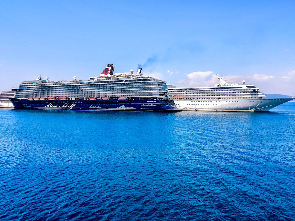 Κρουαζιερόπλοια στο λιμάνι της Κέρκυρας