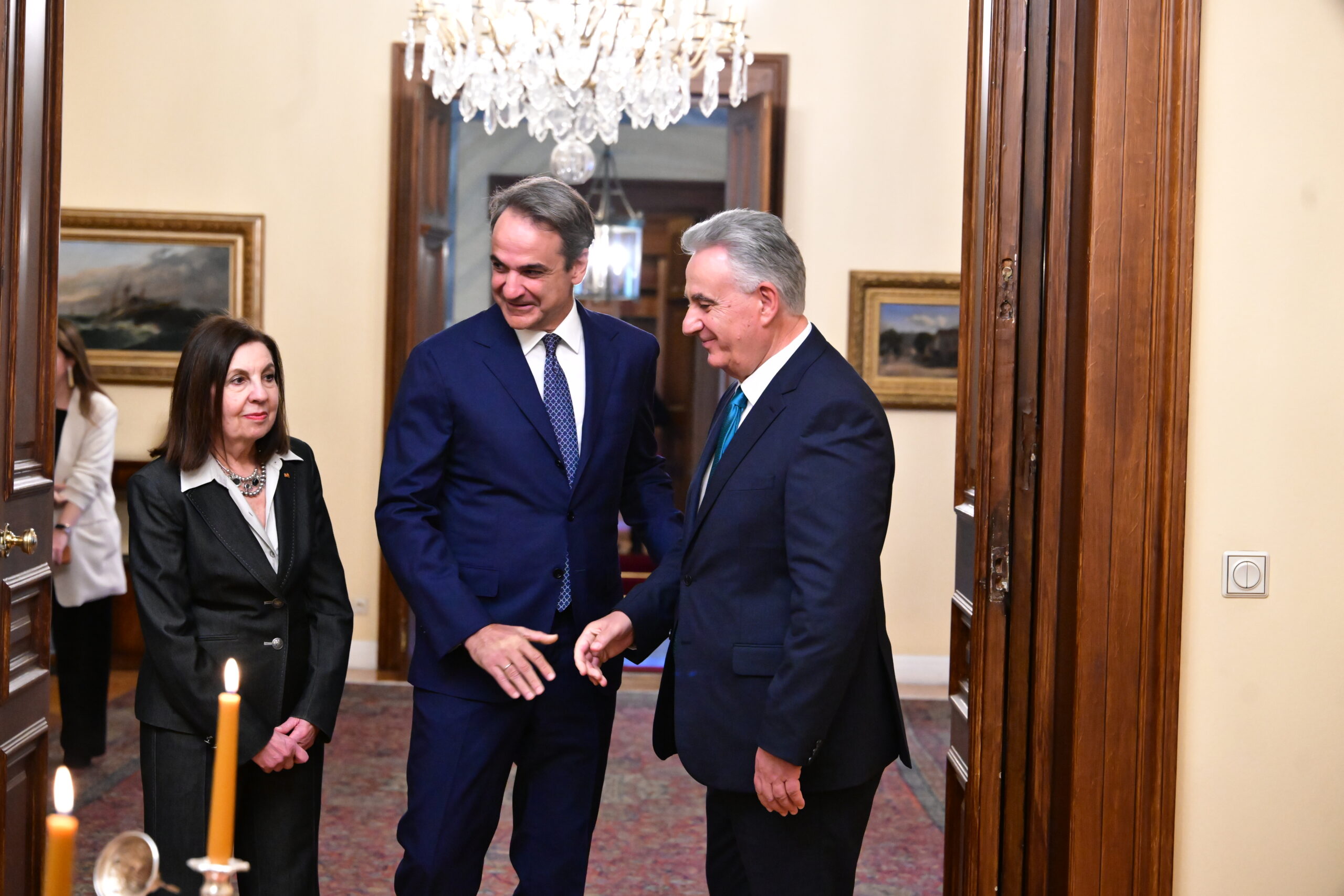 Oρκωμοσία του νέου Υφυπουργού Αγροτικής Ανάπτυξης και Τροφίμων Αθανάσιου Καββαδά, ενώπιον του Προέδρου της Δημοκρατίας Κωνσταντίνου Τασούλα και παρουσία του Πρωθυπουργού Κυριάκου Μητσοτάκη, στο Προεδρικό Μέγαρο, Τρίτη 21 Απριλίου 2026.  (ΤΑΤΙΑΝΑ ΜΠΟΛΑΡΗ