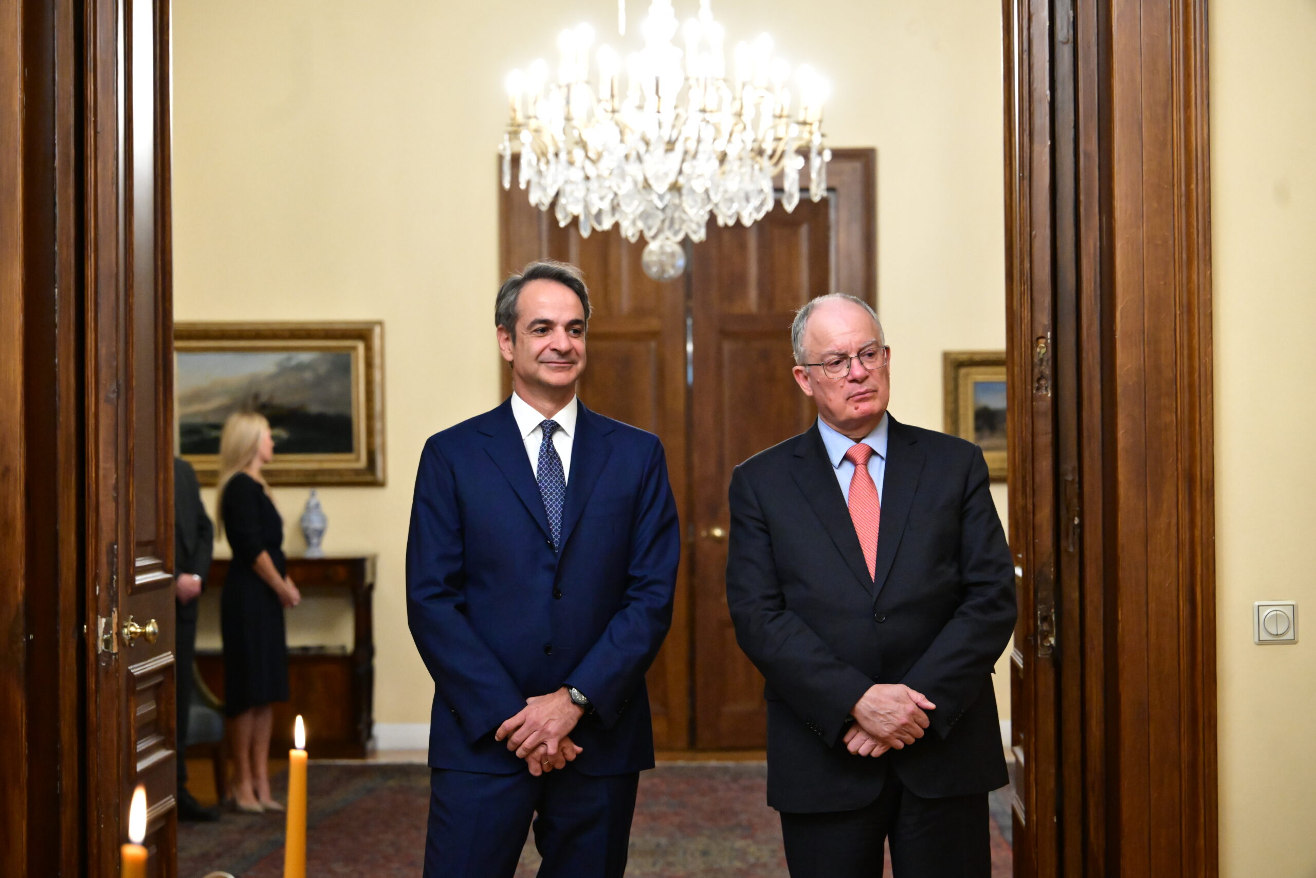 Oρκωμοσία του νέου Υφυπουργού Αγροτικής Ανάπτυξης και Τροφίμων Αθανάσιου Καββαδά, ενώπιον του Προέδρου της Δημοκρατίας Κωνσταντίνου Τασούλα και παρουσία του Πρωθυπουργού Κυριάκου Μητσοτάκη, στο Προεδρικό Μέγαρο, Τρίτη 21 Απριλίου 2026.  (ΤΑΤΙΑΝΑ ΜΠΟΛΑΡΗ