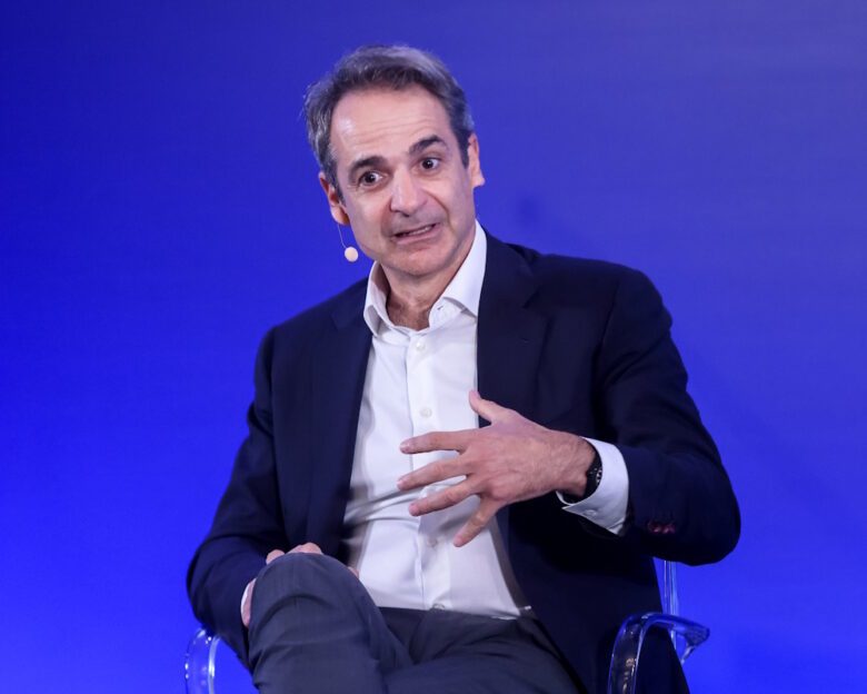 Ο πρωθυπουργός, Κυριάκος Μητσοτάκης στο βήμα του 4ου προσυνεδρίου της Νέας Δημοκρατίας στο Ηράκλειο Κρήτης