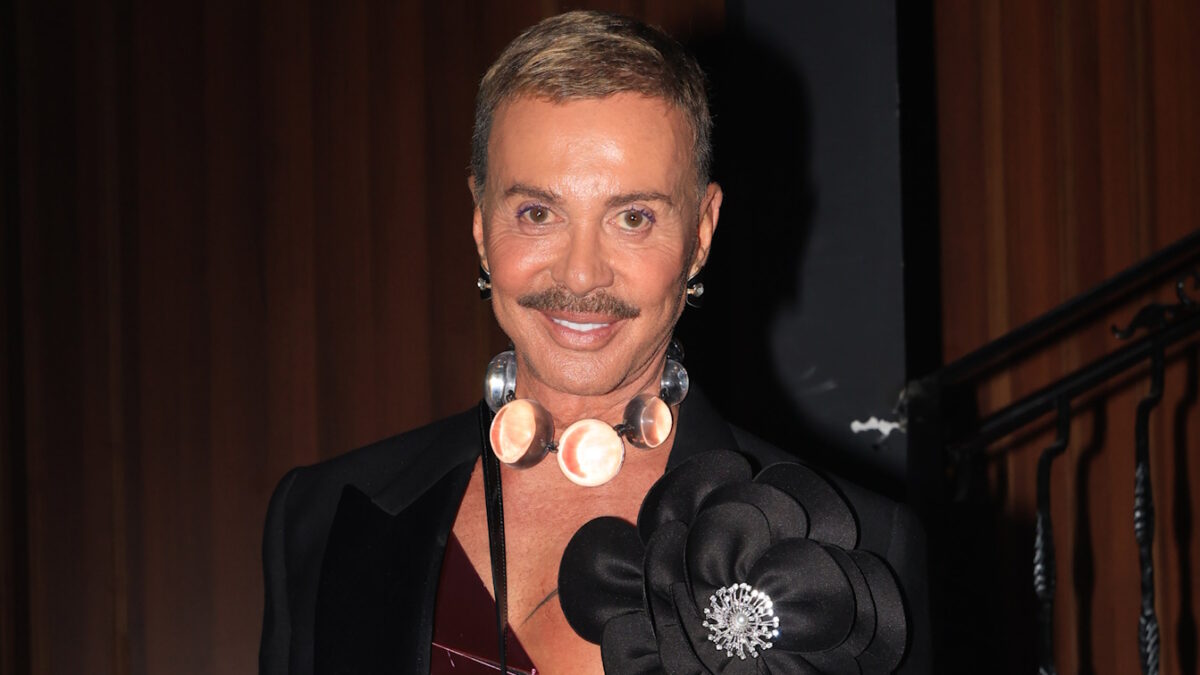 Λάκης Γαβαλάς