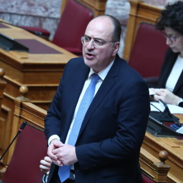 Μακάριος Λαζαρίδης