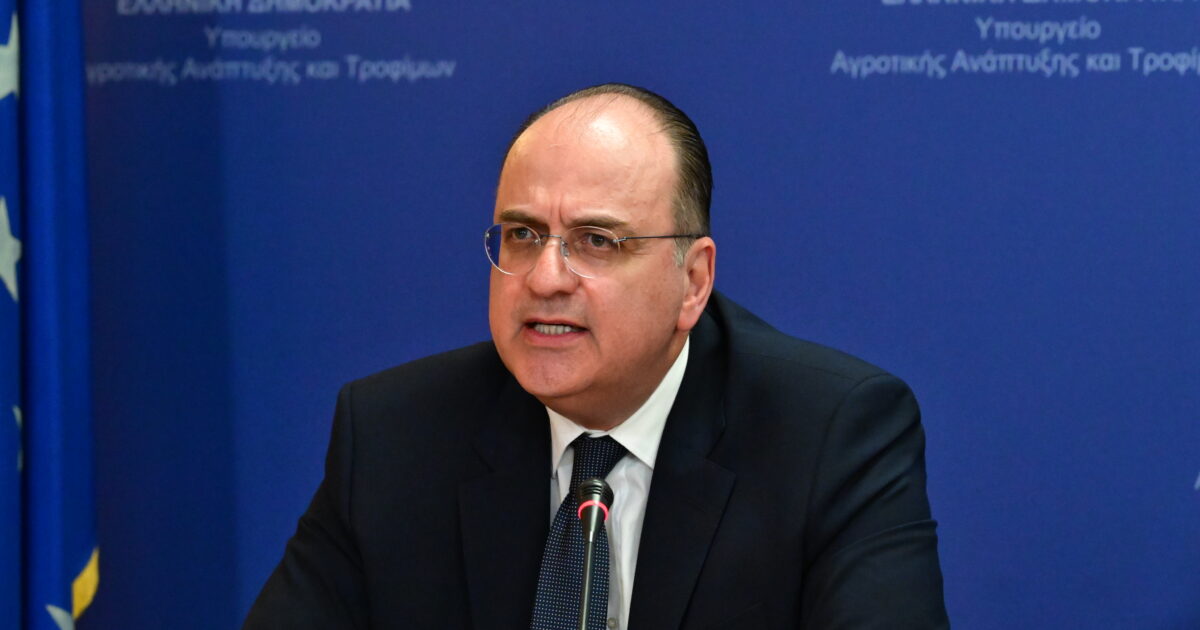 Το παρασκήνιο της παραίτησης του Μακάριου Λαζαρίδη: Ο εκνευρισμός του Κυριάκου Μητσοτάκη και ο ρόλος της Ντόρας Μπακογιάννη