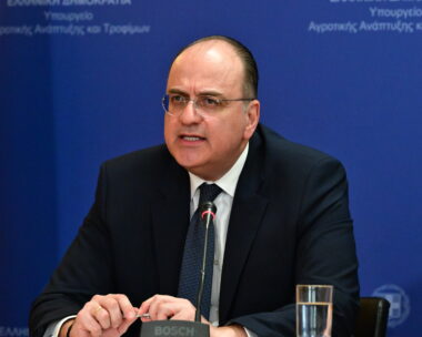 O Μακάριος Λαζαρίδης