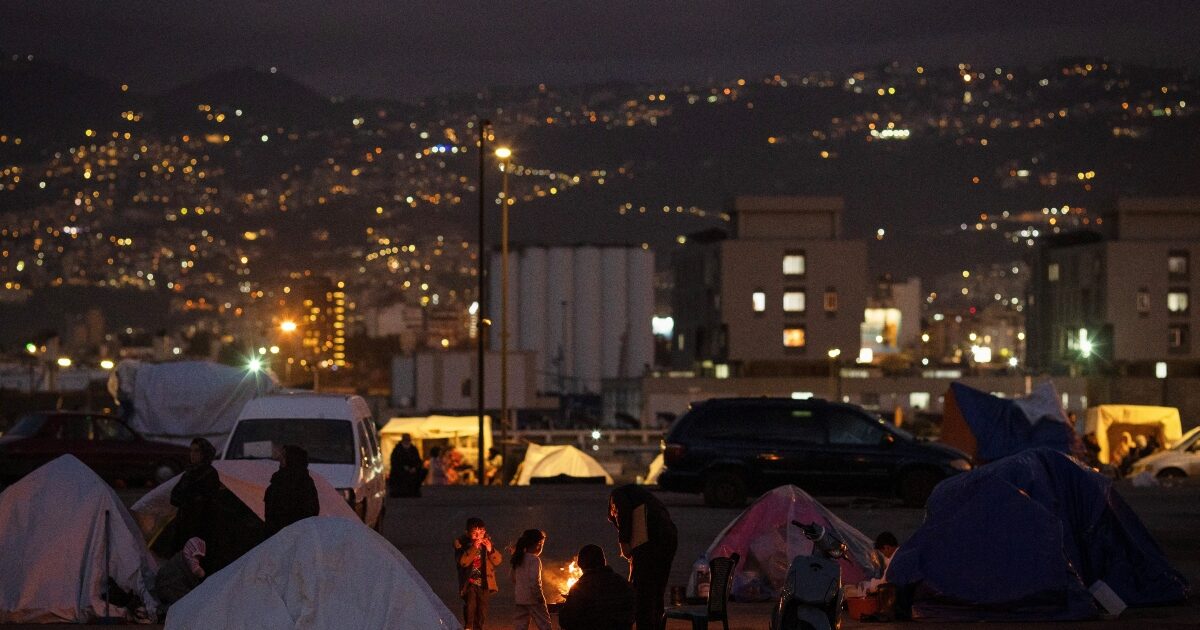 Η Χεζμπολάχ απειλεί ότι θα παραβιάσει την «κίτρινη γραμμή» του Ισραήλ – Το Ιράν κατηγορεί τις ΗΠΑ για παραβίαση της εκεχειρίας