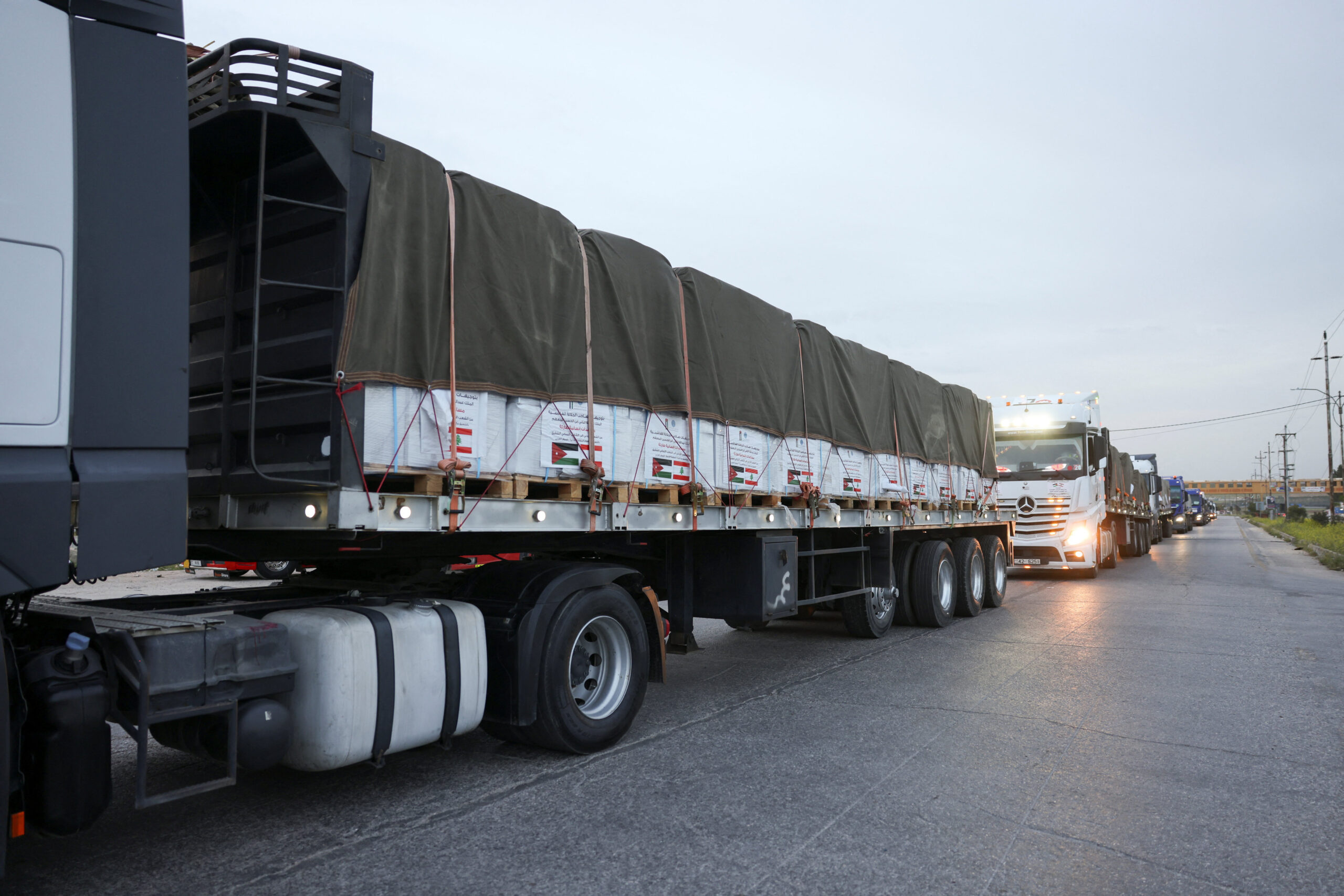 A convoy of Jordanian aid trucks heads from Amman to Beirut, Lebanon, carrying humanitarian aid, at the Jaber border crossing A convoy of Jordanian aid trucks heads from Amman to Beirut, Lebanon, carrying humanitarian aid, at the Jaber border crossing, Jordan, April 16, 2026. REUTERS/Alaa Al Sukhni