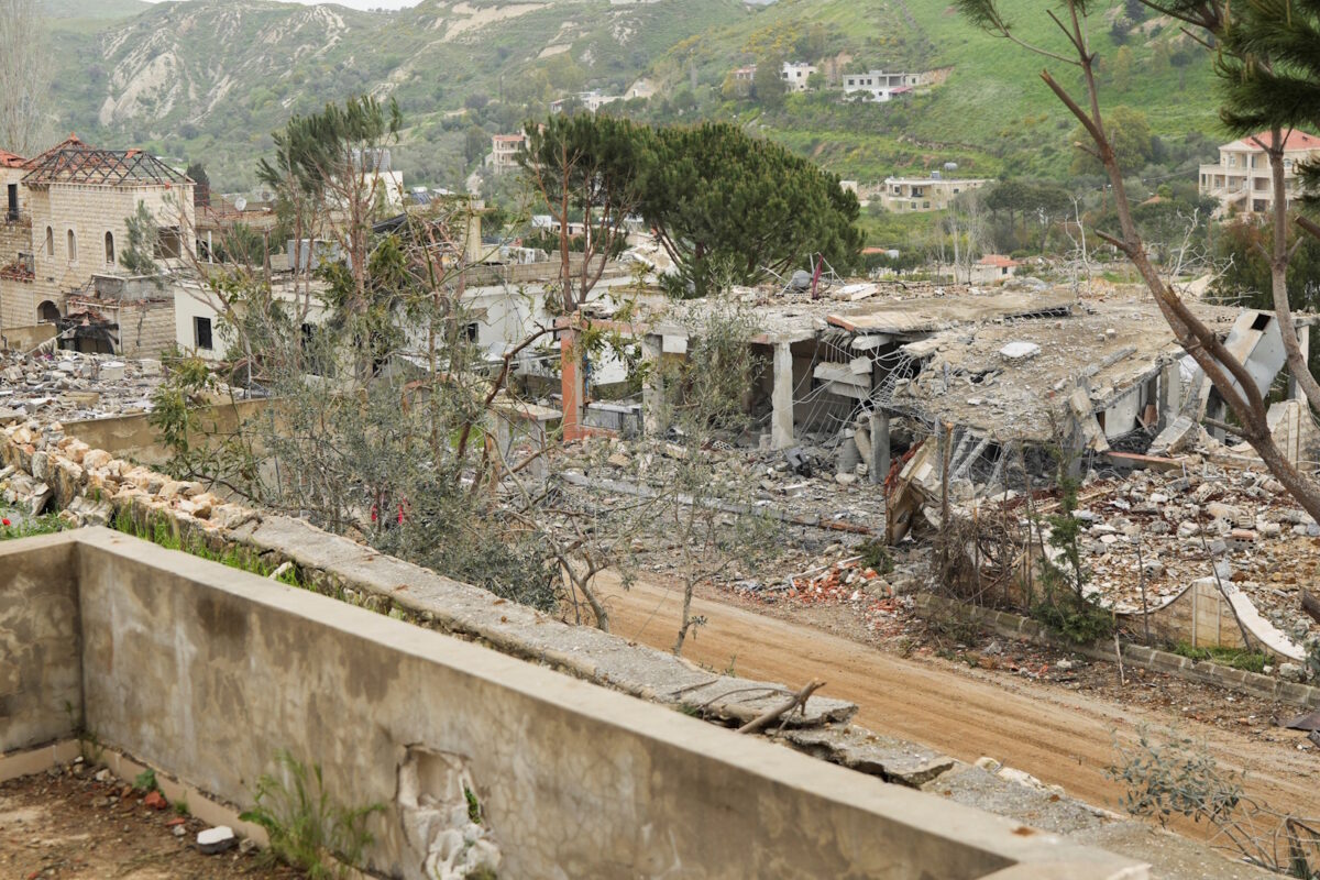 Εικόνες καταστροφής στον νότιο Λίβανο από ισραηλινούς βομβαρδισμούς