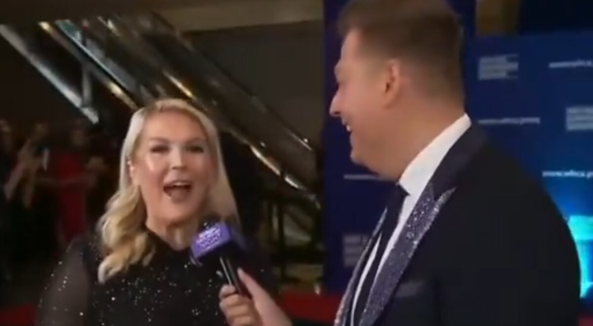 Πυροβολισμοί στο δείπνο των ανταποκριτών του Λευκού Οίκου: Η «προφητική» πρόβλεψη της Καρολάιν Λέβιτ - «Θα πέσουν πυροβολισμοί»