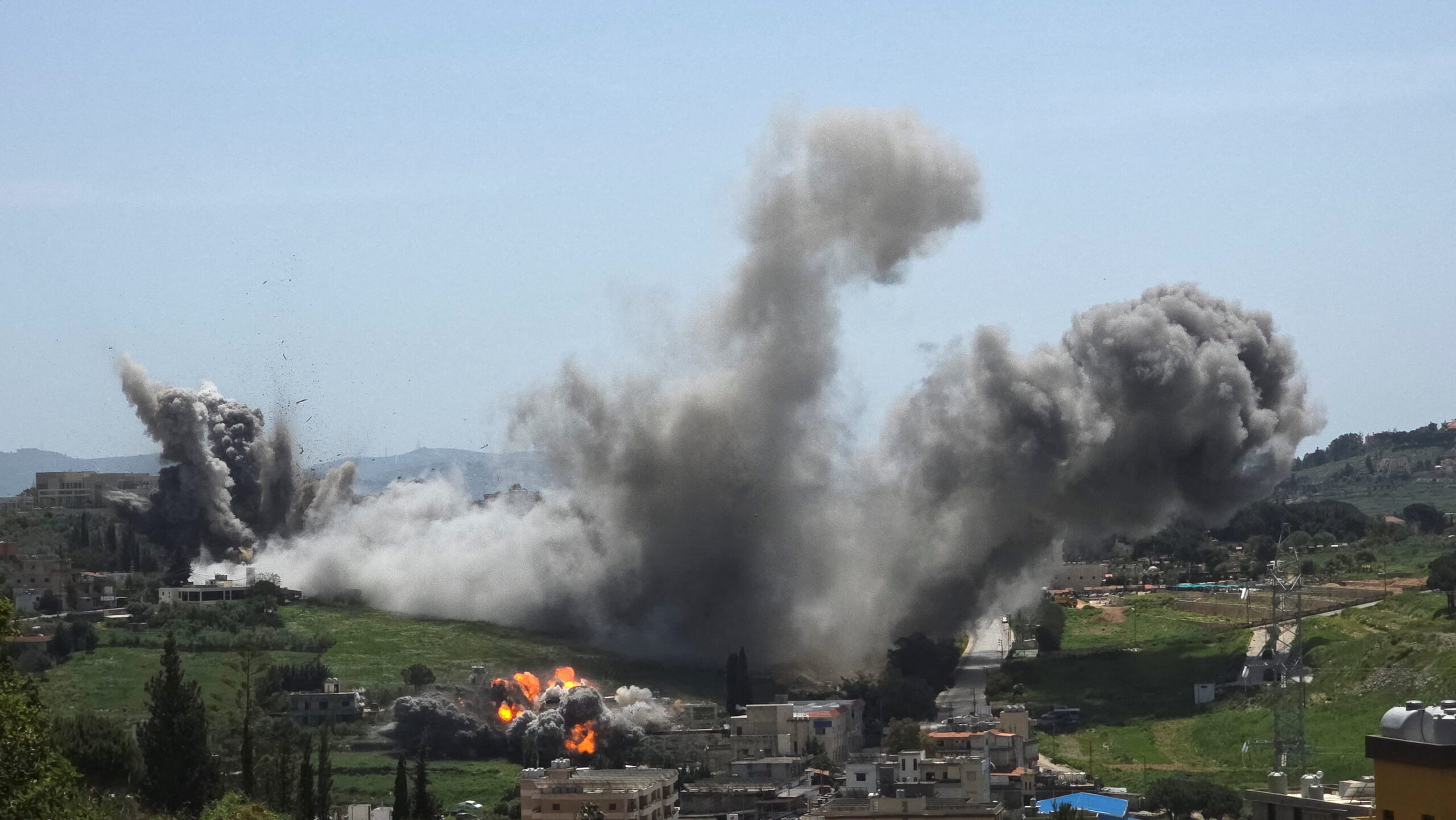 Smoke rises following Israeli strikes in Nabatieh An explosion takes place and smoke rises following Israeli strikes in Nabatieh, Lebanon, April 16, 2026. Picture taken with a mobile phone. REUTERS/Stringer