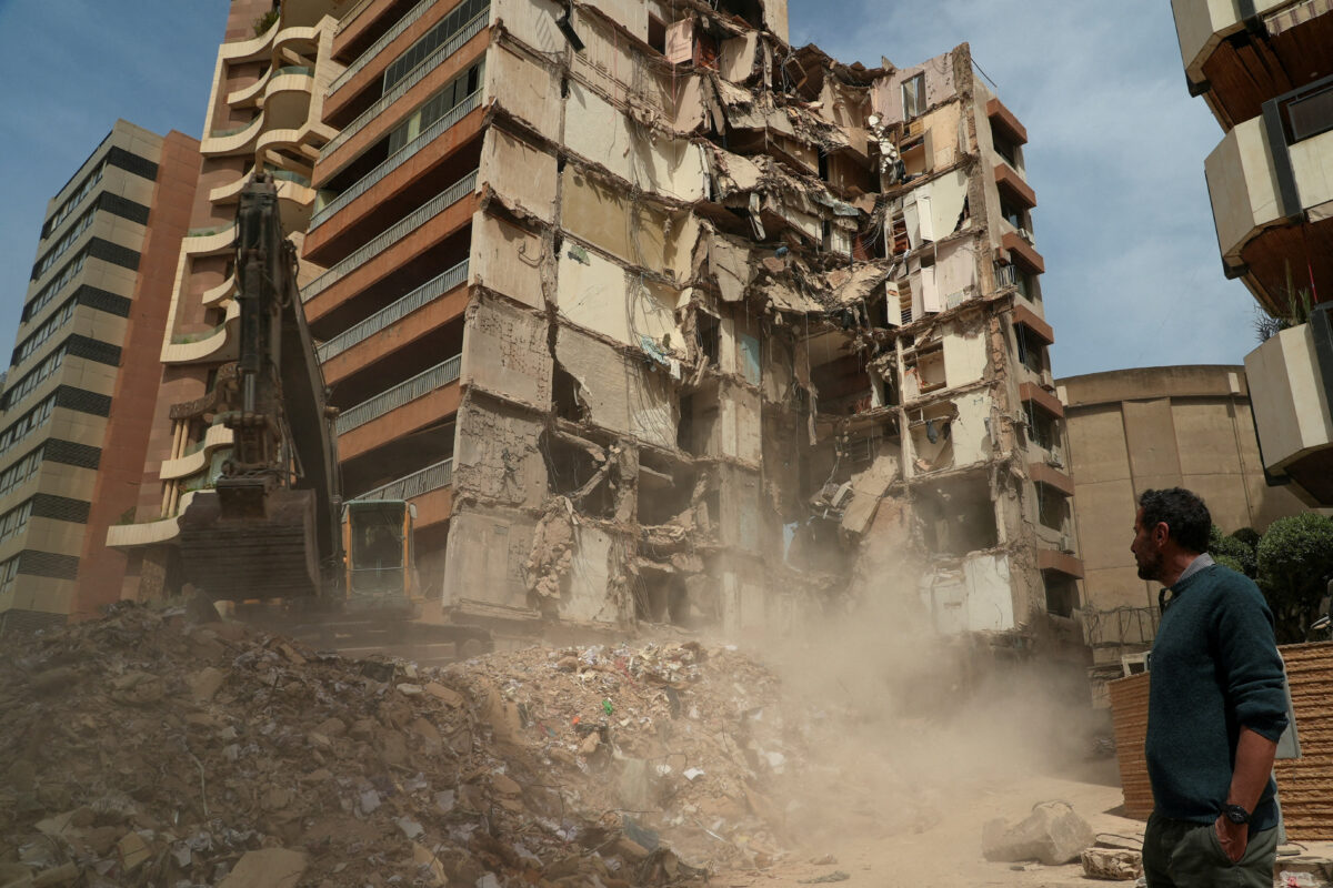 Το Ισραήλ επιβεβαιώνει τις συνομιλίες με τον Λίβανο - Ανελέητο το σφυροκόπημα στη Βηρυτό, βομβαρδίστηκε νοσοκομείο