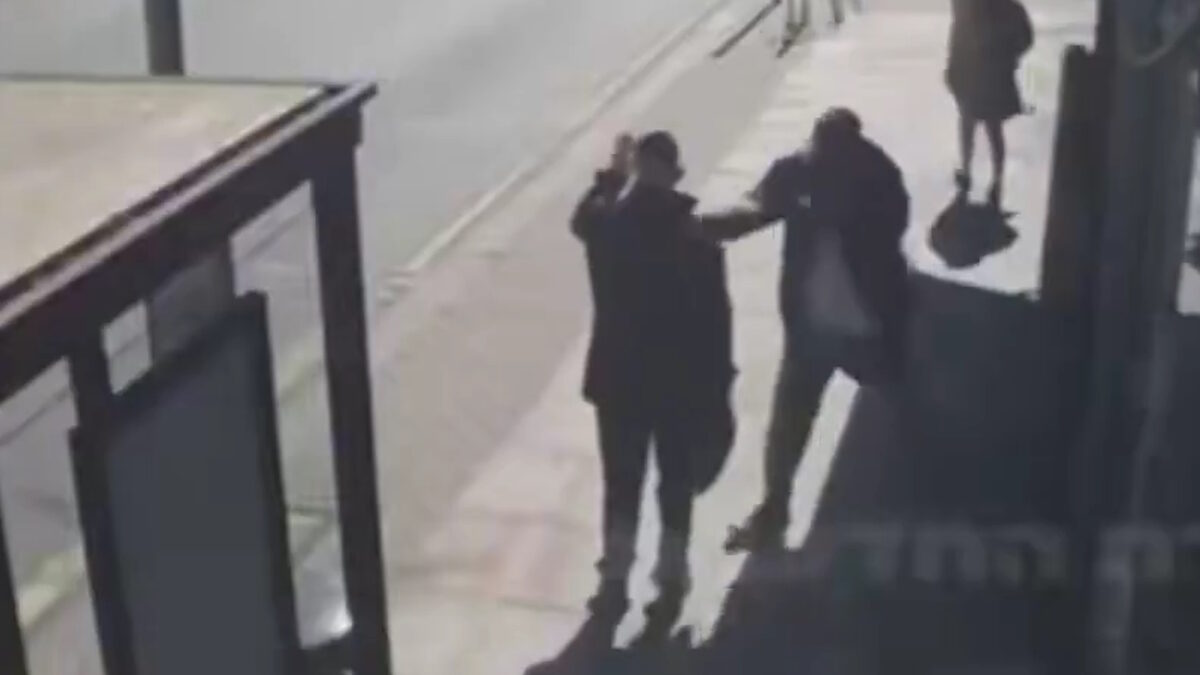 Τρομοκρατική επίθεση με μαχαίρι σε Εβραίους στο Λονδίνο