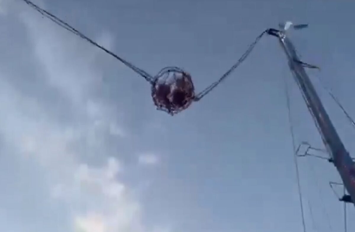 Τρόμος σε λούνα παρκ στη Σεβίλλη: Έσπασε ιμάντας παιχνιδιού και τραυματίστηκαν 4 άτομα