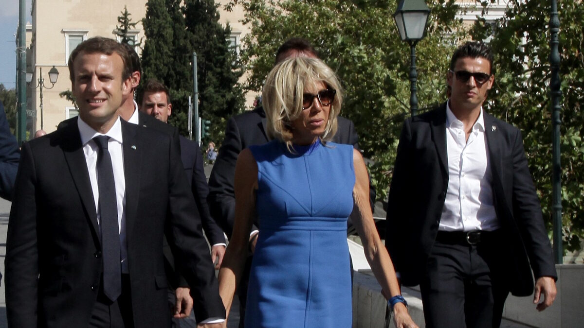 Στιγμιότυπο από παλαιότερη επίσκεψη του Γάλλου Προέδρου, Εμανουέλ και της συζύγου του, Μπριζίτ στην Αθήνα