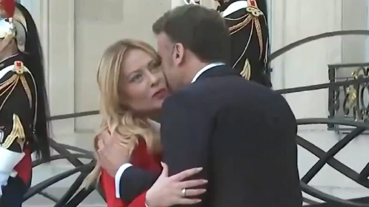 Εμανουέλ Μσκρόν και Τζόρτζια Μελόνι