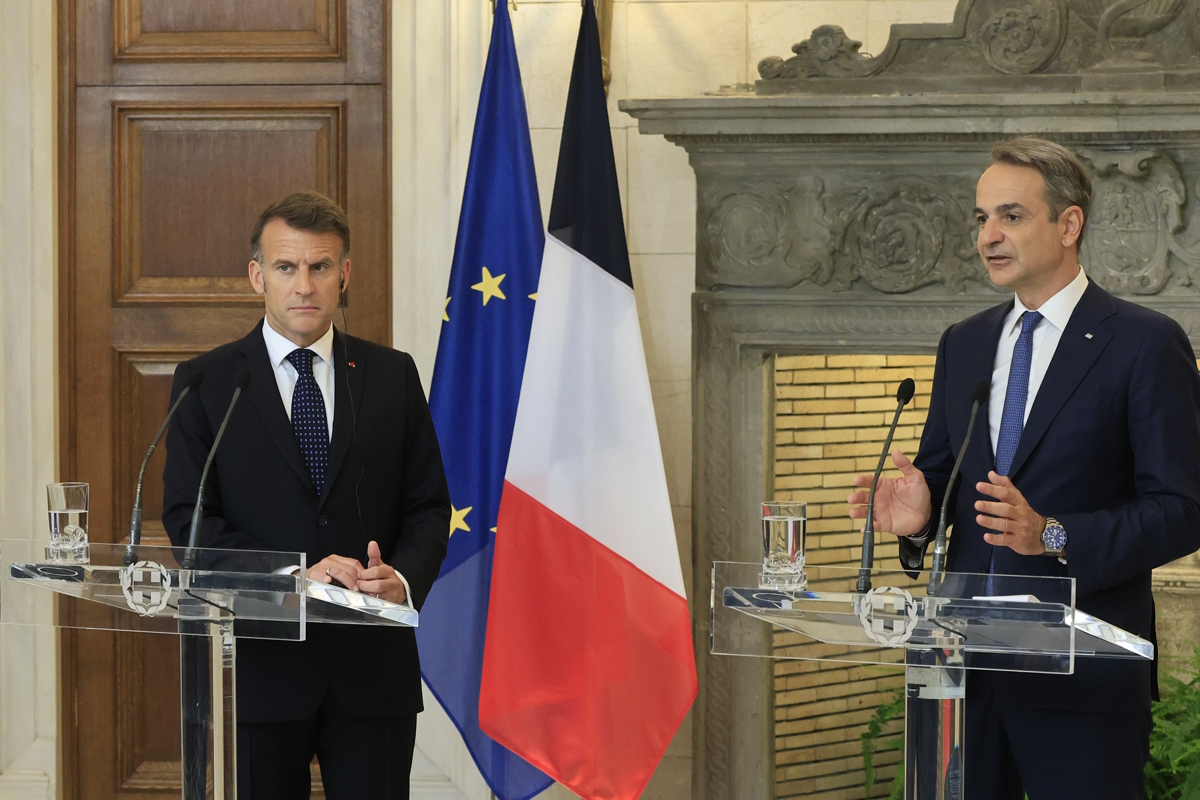 Μητσοτάκης - Μακρόν: Αυτές ειναι οι δύο συμφωνίες που υπέγραψαν για την στρατηγική εταιρική σχέση μεταξύ Γαλλίας και Ελλάδας