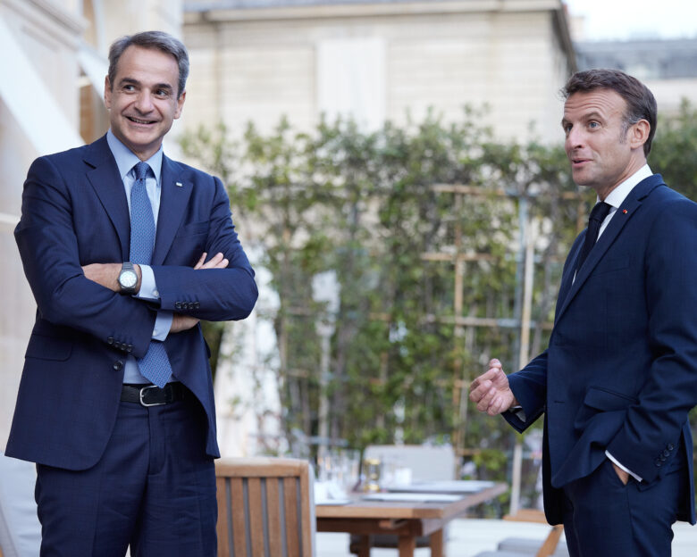 Κυριάκος Μητσοτάκης και Εμάνουελ Μακρόν