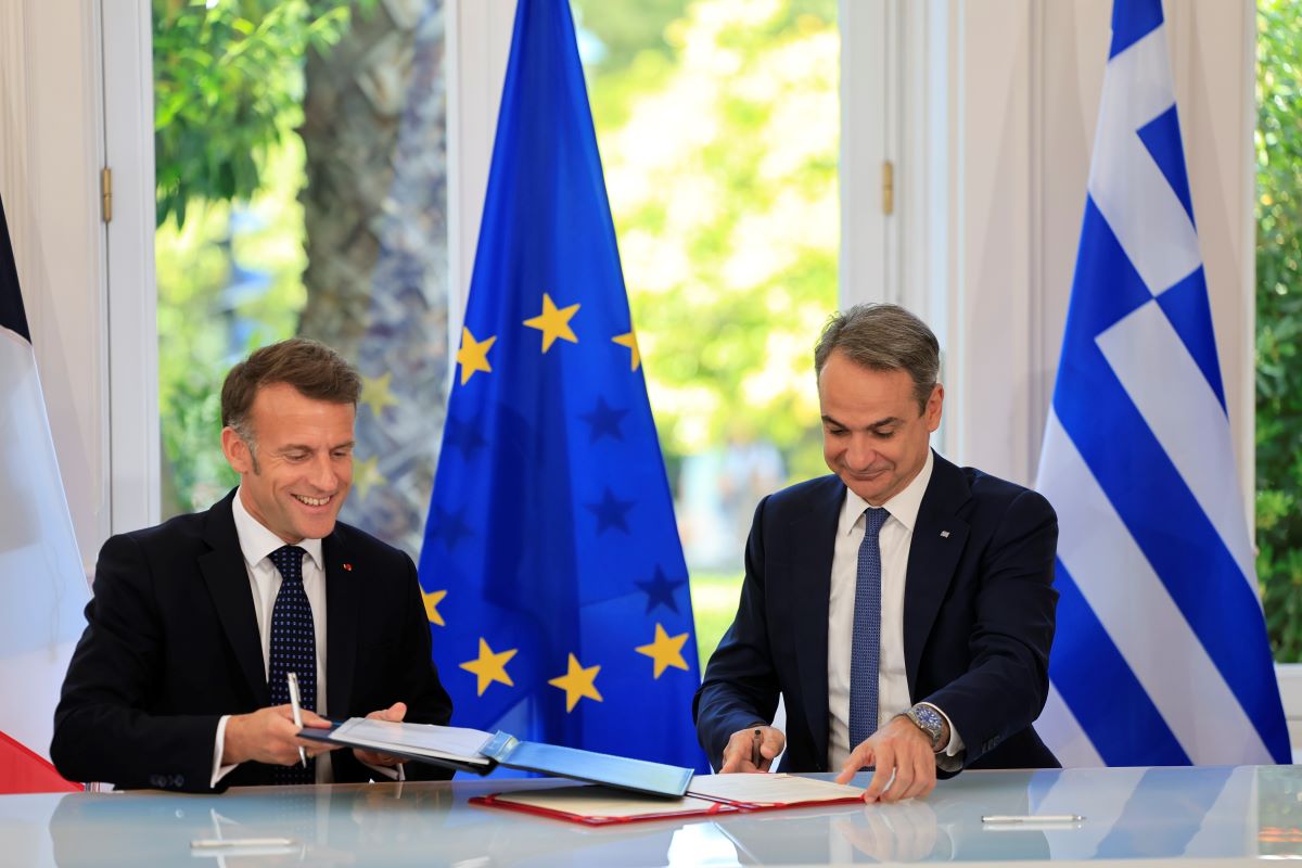 macron-mitsotakis-maximou5