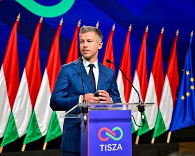 Πέτερ Μαγιάρ