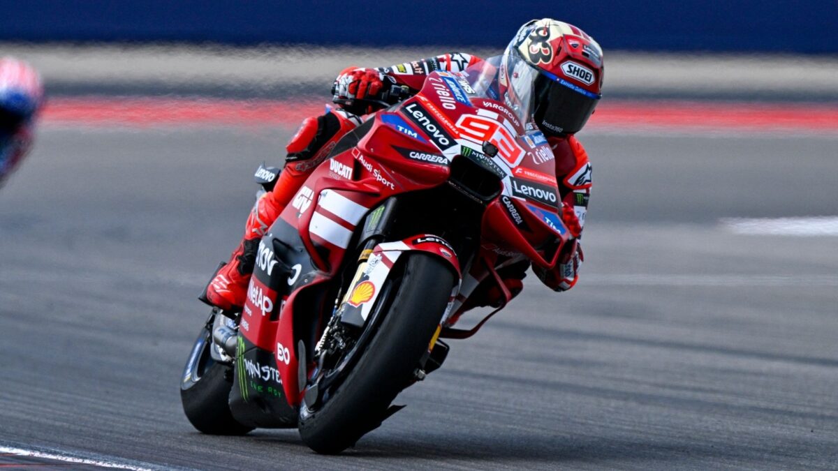 Θρίλερ στο Sprint της Χερέθ με τη βροχή και νίκη του Marquez