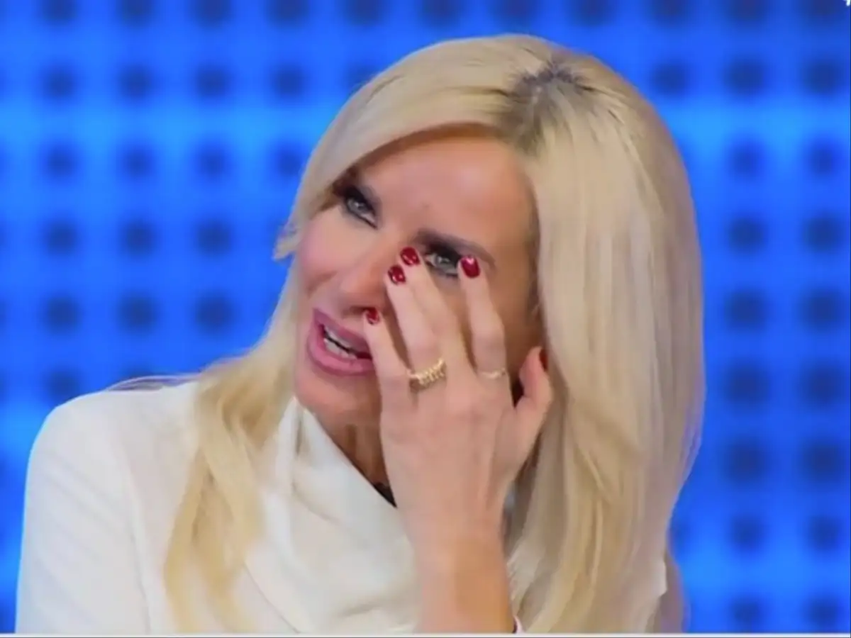 Η συγκινημένη η Μαρία Μπεκατώρου στο The Chase:  «Ήταν η ευκαιρία μου και άνοιξα τα φτερά μου»