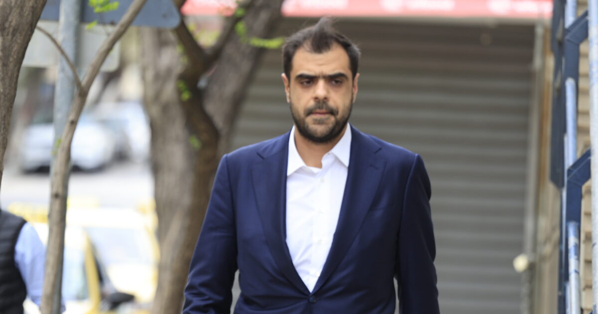 Μαρινάκης κατά Ανδρουλάκη για το «ντιλάρισμα» με τους «13» του ΟΠΕΚΕΠΕ: «Όσο και αν πιέζεται από τις δημοσκοπήσεις, δεν πρέπει να ξεχνά τον θεσμικό του ρόλο»