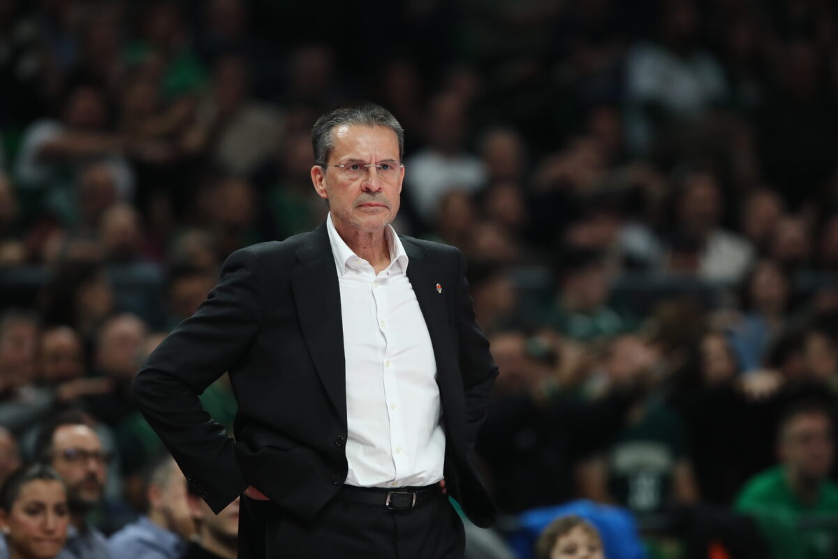 Μαρτίνεθ: «Θρυλικός προπονητής ο Αταμάν»