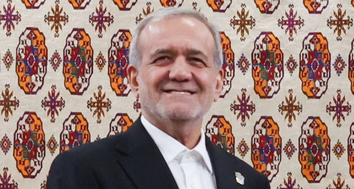 Πεζεσκιάν: «Ο αμερικανικός αποκλεισμός είναι προορισμένος να αποτύχει»