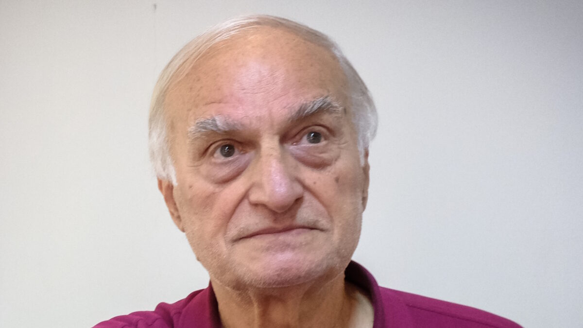 Μανώλης Μαυρομάτης