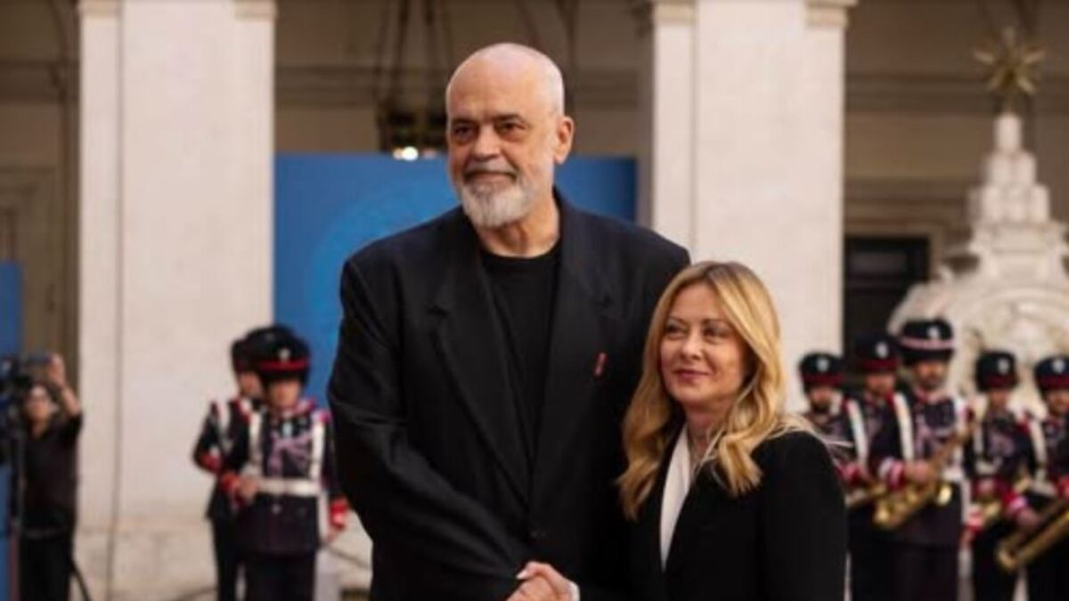 Τζόρτζια Μελόνι και Έντι Ράμα