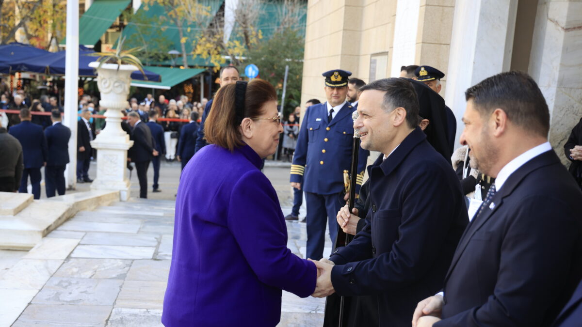 Μενδώνη και Δούκας