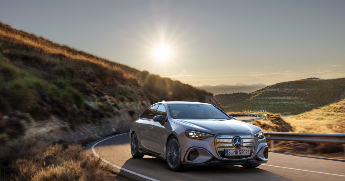 Η πιο σπορ Mercedes‑Benz C‑Class όλων των εποχών είναι ηλεκτρική