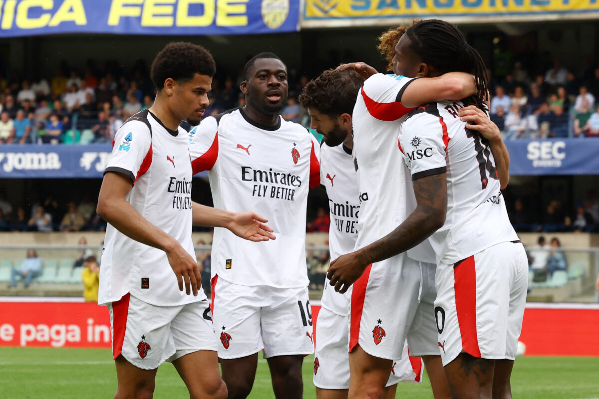 Βερόνα - Μίλαν 0-1: Απόδραση με Ραμπιό και δεύτερη θέση για τους ροσονέρι