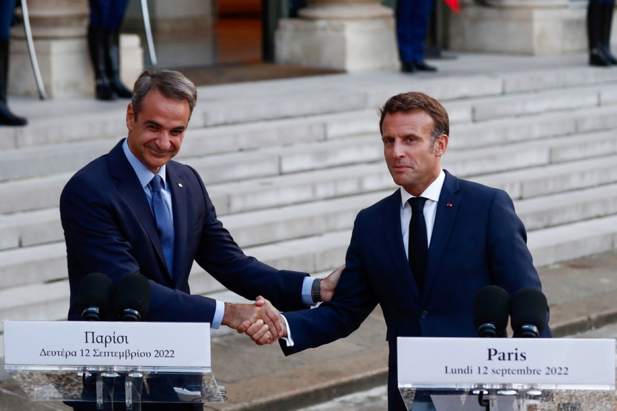 Κυριάκος Μητσοτάκης και Εμανουέλ Μακρόν