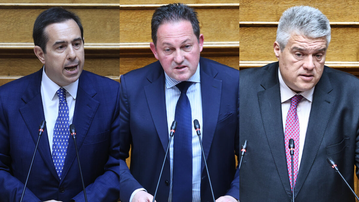 Μηταράκης, Πέτσας και Χρυσομάλλης