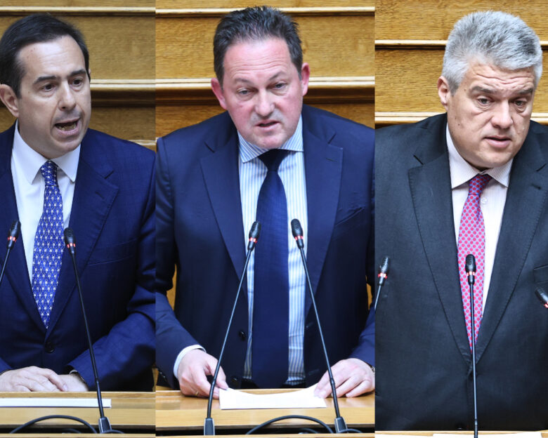 Μηταράκης, Πέτσας και Χρυσομάλλης