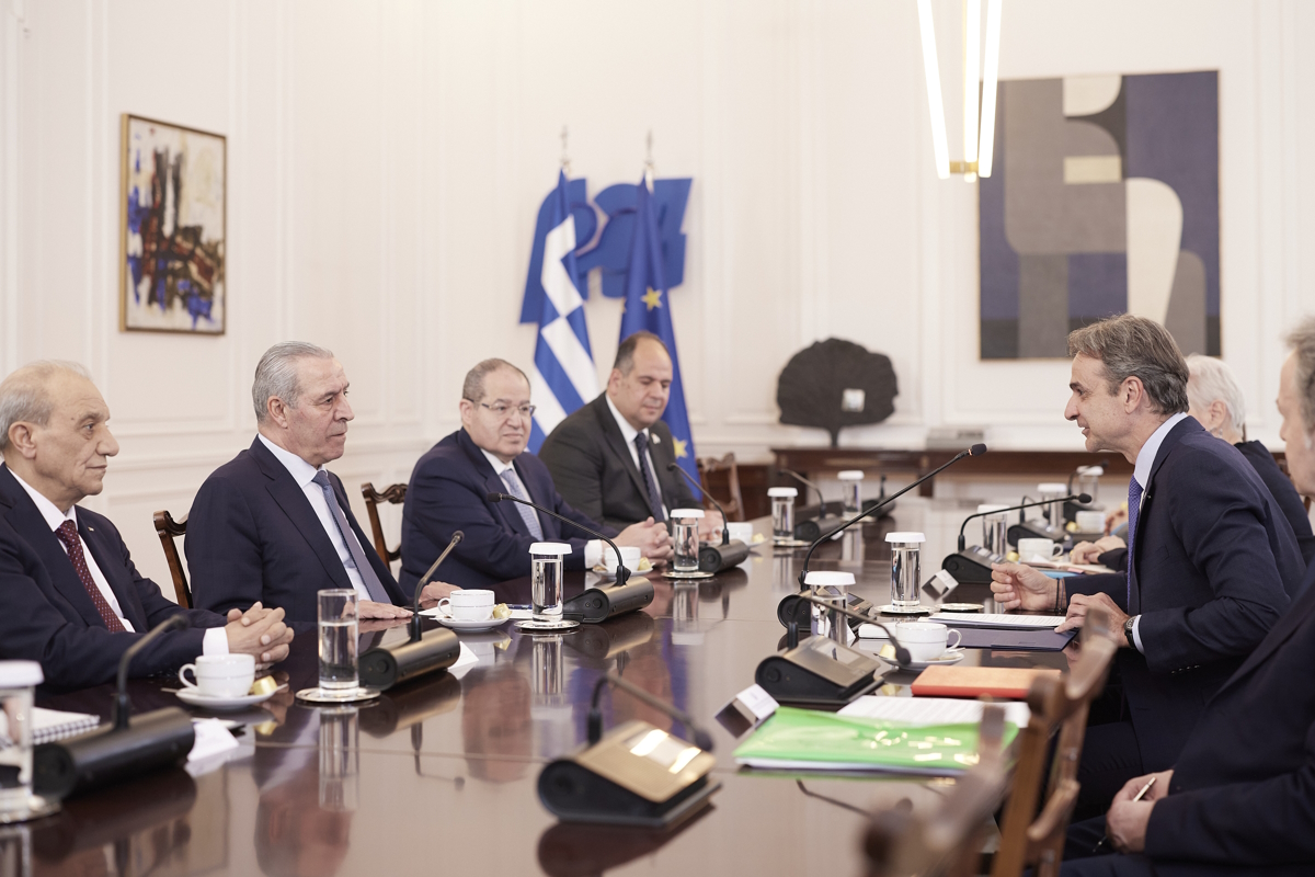 mitsotakis hussein al sheikh