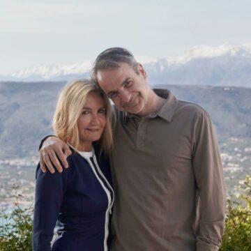 Ο Κυριάκος Μητσοτάκης με τη σύζυγό του Μαρέβα Γκραμπόφσκι