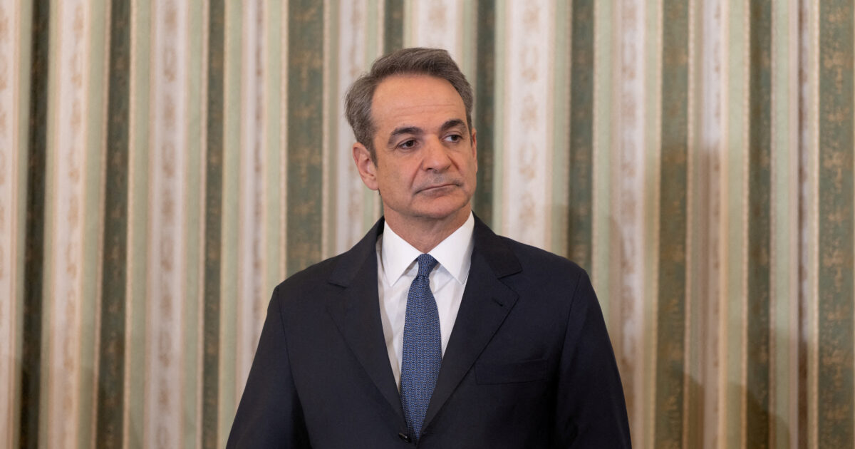 «Συναγερμός» στο Μαξίμου για τη στάση «γαλάζιων» βουλευτών στην ψηφοφορία για τις άρσεις ασυλίας των 13: Οι «ζυμώσεις» και η αποχή