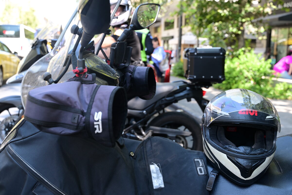 Έλεγχος, από αστυνομικούς της Τροχαίας, για την χρήση κράνους