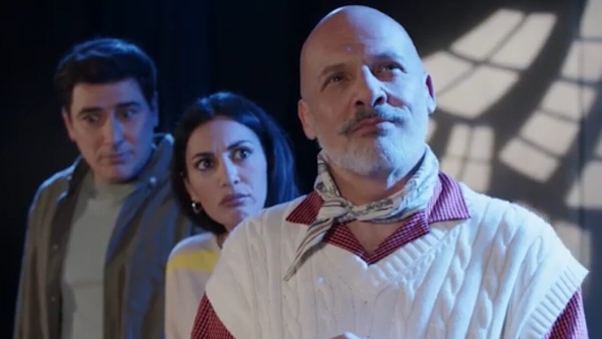 Νίκος Μουτσινάς