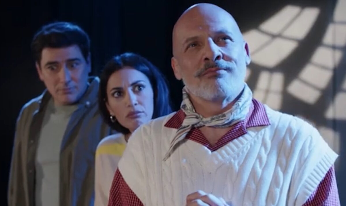 Νίκος Μουτσινάς